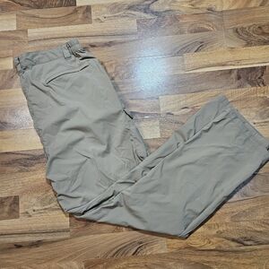 LL Bean Mens L Regular Nylon Cargo Pants Khaki Hiking Outdoor Stretch